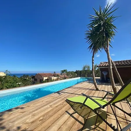 T2 Querciu Vue Avec Piscine. * Sari-Solenzara