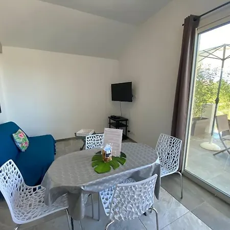 Apartment T2 Querciu Vue Avec Piscine. Sari-Solenzara